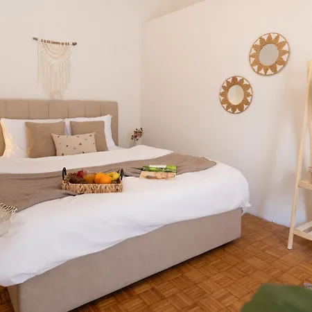 Appartement Spacious Modern With Balcony Thessaloniki