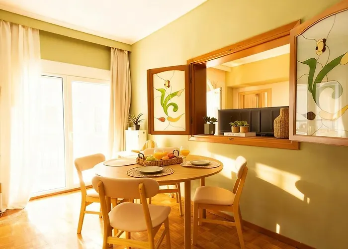 Apartment Spacious Modern With Balcony Thessaloniki